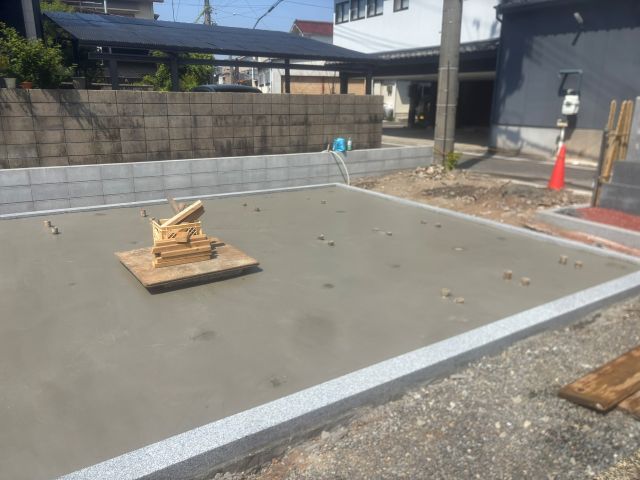桑名市佛眼院　永代供養墓工事　㉖基礎コンクリート打